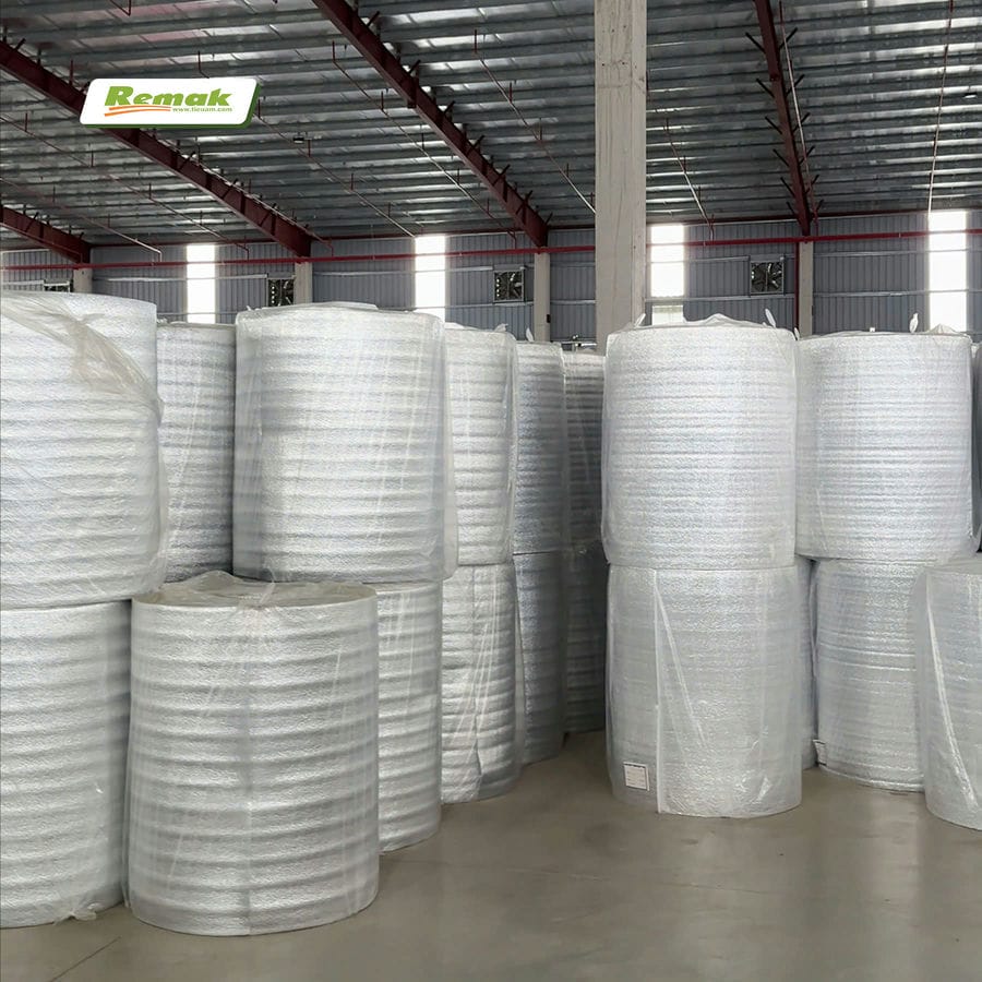 Kho hàng xốp Pe cách nhiệt 1 mặt bạc Remak