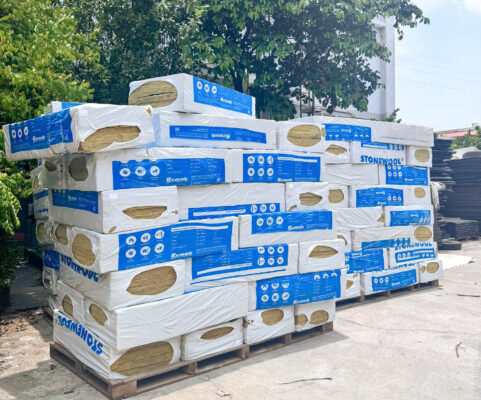 Bông khoáng dạng tấm rất dễ sắp xếp và thi công