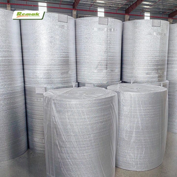 Xốp PE mặt bạc Remak – sản phẩm thân thiện với môi trường